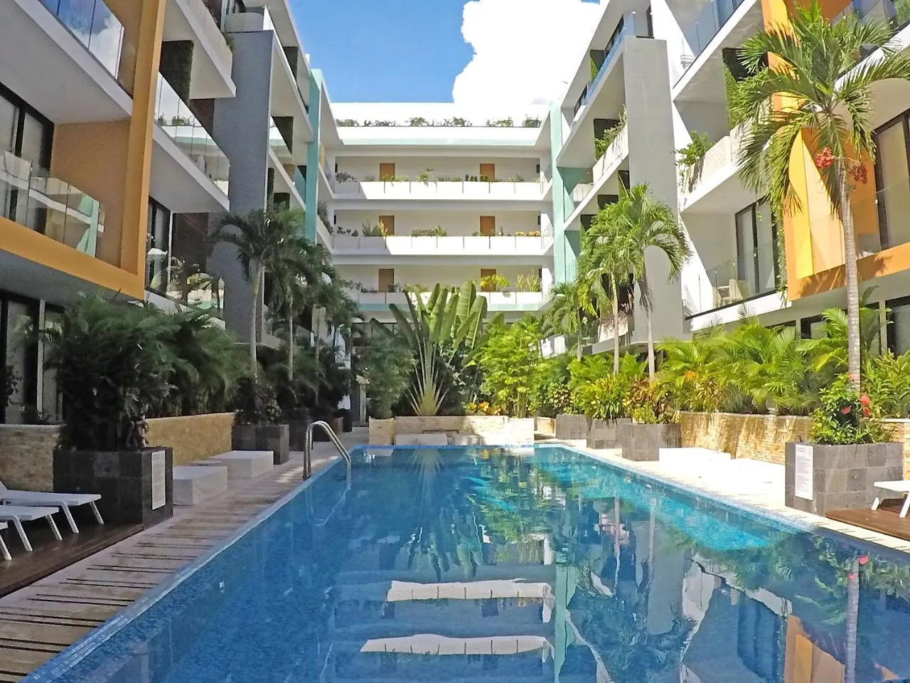 The City Luxury Apartments & Spa By Baitna Playa del Carmen