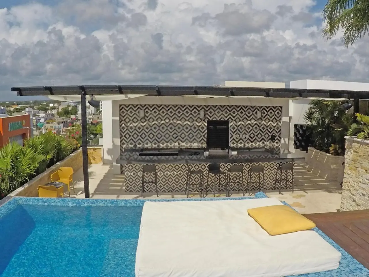 The City Luxury Apartments & Spa By Baitna Playa del Carmen